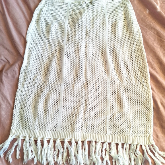 Almost Famous 2XL White Crochet Top and Skirt Set - Picture 8 of 12